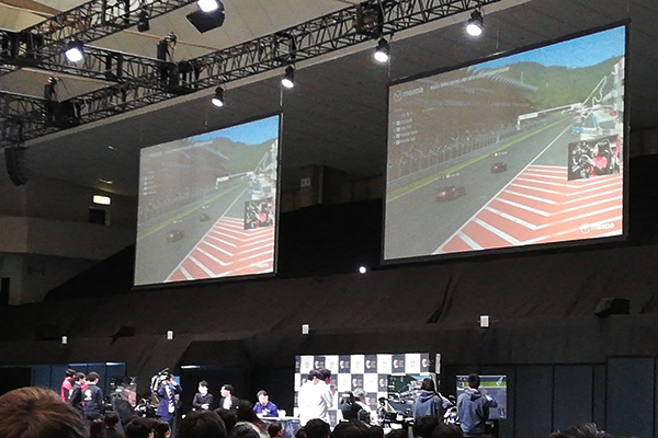 マツダ入社式でeスポーツ 感動を伝えられる社員に