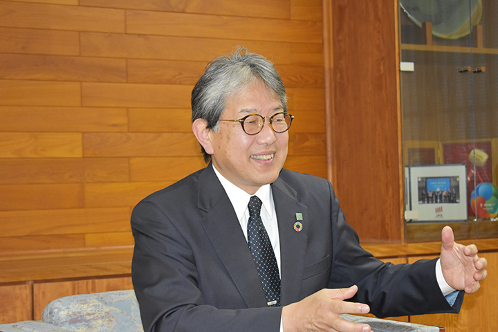 7年ぶり社長交代 電力事業を新成長戦略の柱に