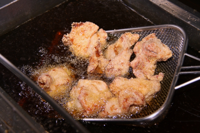 アクト中食 総代理店として全国展開へ 業務用揚油の削減装置拡販
