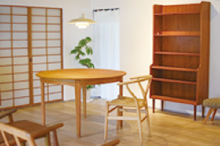 佐伯商工会 はつかいちローカルプロジェクト 家具、銅工芸品、ハーブ茶など販促支援