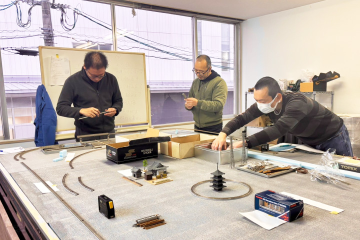 鉄道模型置くカフェ・バー 上大須賀町にオープン