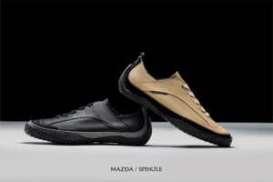 マツダとスピングル社　コラボ靴の第2弾発売